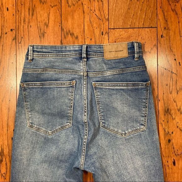 Zara Trafaluc Denimwear Jeans, Size 4 - Picture 3 of 6
